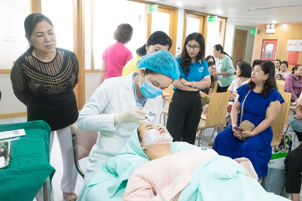 HỘI THẢO: GIẢI PHÁP TỐI ƯU TRẺ HÓA LÀN DA NHANH CHÓNG - AN TOÀN - TỰ TIN ĐÓN TẾT - Hình 3 - Bệnh viện SANTE Bình Thạnh, TP.HCM HỘI THẢO: GIẢI PHÁP TỐI ƯU TRẺ HÓA LÀN DA NHANH CHÓNG - AN TOÀN - TỰ TIN ĐÓN TẾT - Hình 3 - Bệnh viện SANTE Bình Thạnh, TP.HCM