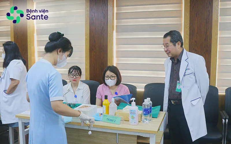 HỘI THI TAY NGHỀ ĐIỀU DƯỠNG/KỸ THUẬT VIÊN GIỎI LẦN THỨ I NĂM 2023 4 HỘI THI TAY NGHỀ ĐIỀU DƯỠNG/KỸ THUẬT VIÊN GIỎI LẦN THỨ I NĂM 2023 4 - Bệnh viện SANTE Bình Thạnh, TP.HCM