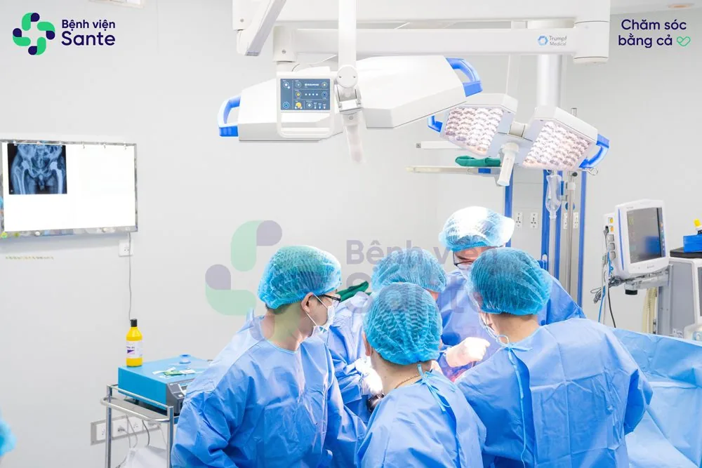 Thay khớp háng xuất viện sau 24h và câu chuyện đằng sau - Hình 2 - Bệnh viện SANTE Bình Thạnh, TP.HCM Thay khớp háng xuất viện sau 24h và câu chuyện đằng sau - Hình 2 - Bệnh viện SANTE Bình Thạnh, TP.HCM